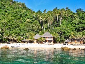 Apo Island Beach Resort, Philippines